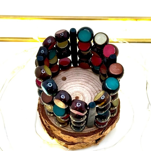 Vintage Natural Wood Bead Stretch Bracelet – Earthy Bohemian Style - Picture 4 of 5